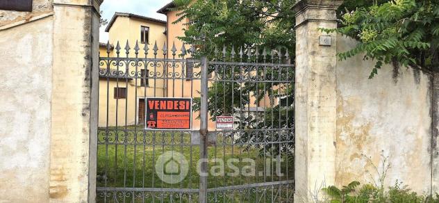Foligno vendesi casa indipendente 9 vani 320 Mq - Foto 10