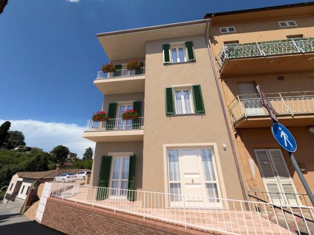Appartamento in vendita a Santa Maria a Monte 110 mq Rif: 1317594