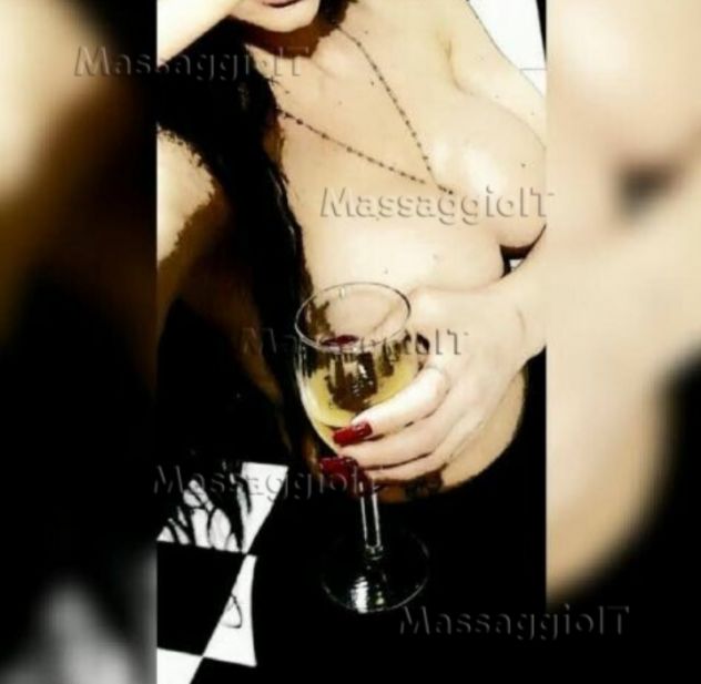 🌺VIRGIN CLUB ELEGANTE RAFFINATO Corpo a corpo Tel:3508357112