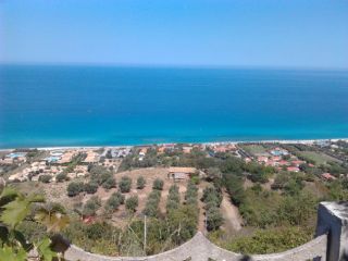 Appartamento panoramico  sulla costa marina di  Zambrone vicino Tropea