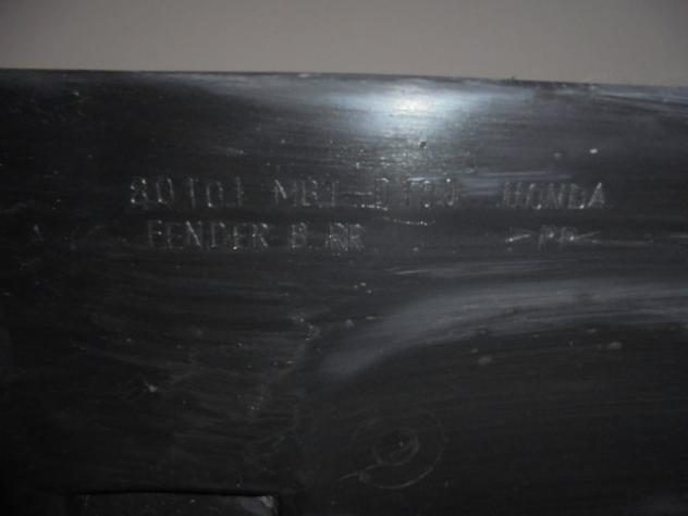 PARAFANGO POSTERIORE HONDA VARADERO 1000 2003-11 80101MBTD20 REAR MUDGUARD - Foto 2