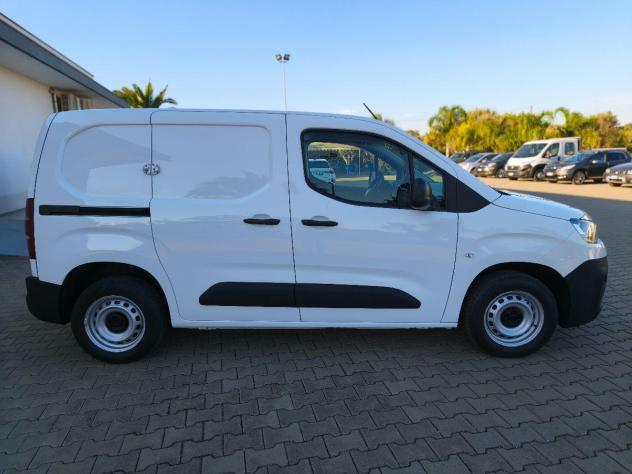 CITROEN Berlingo 3 Posti 1.6 BlueHDi Cargo Furgone - Foto 4