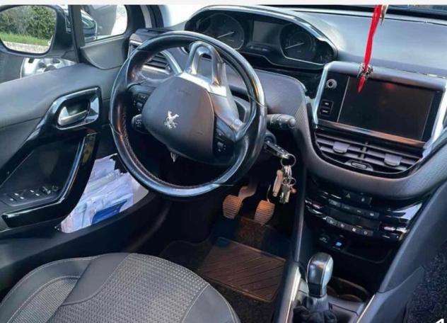 Peugeot 208 BlueHDi 1.6 5 porte Allure - Foto 3
