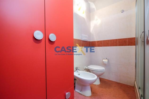Incantevole Trilocale Mansardato con Travi a Vista a Osio Sotto - Foto 17