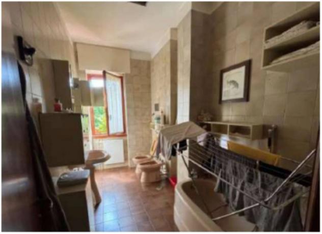 Immobile in asta di 147 m² con più di 5 locali e box auto doppio in vendita a Trezzo sull'Adda - Foto 5