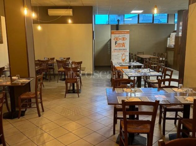 CESSIONE ATTIVITA' COMMERCIALE (BAR E PIZZERIA) - Foto 2