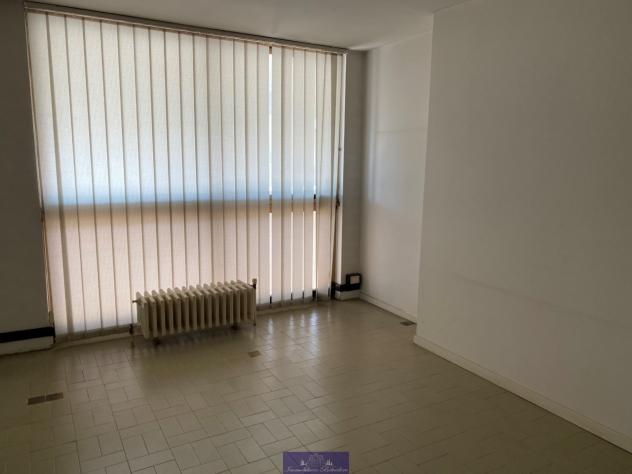 Ufficio in affitto a Firenze, Isolotto