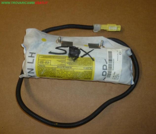 Air-bag sedile (ant.) sx.  Carrozzeria  Sicurezza  Airbag  Air-bag sedile (ant.) sx. HYUNDAI - Ix 20 - 01-04-2015