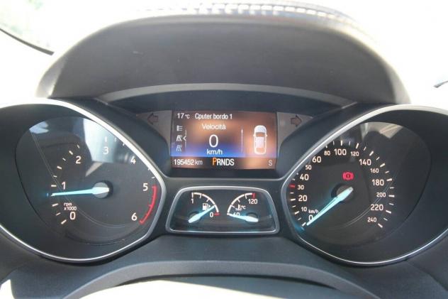 Ford Kuga 2.0 TDCI 150 cv Vignale auto|2018 - Foto 9