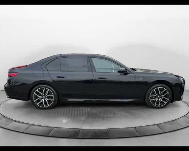 BMW Serie 7 G70 740d mhev xdrive MSport auto - Foto 5
