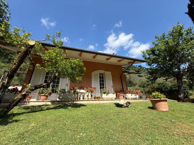 Villa in vendita a Mirteto - Massa 142 mq Rif: 1420773 - Foto 5