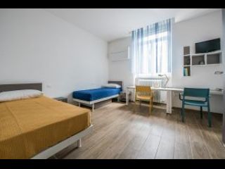 POSTO IN STANZA DOPPIA CON BAGNO IN CAMERA tutto incluso STUDENTESSE UNIVERS.