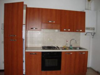 Appartamento di 53 m² con 2 locali in affitto a Caino