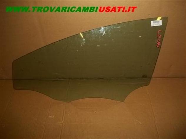 SCENDENTE PORTA ANT.S. SEAT LEON (1P)  Vetri e Retrovisori  Cristalli  Cristalli porte  Cristal SEAT - LEON - 01-06-2005 - 01-12-2012