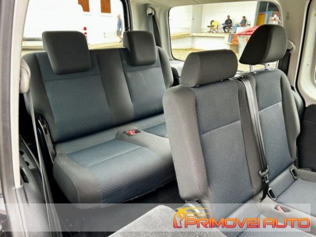 VOLKSWAGEN Caddy 1.0 TSI 102 CV Trendline Maxi rif. 19746547 - Foto 5