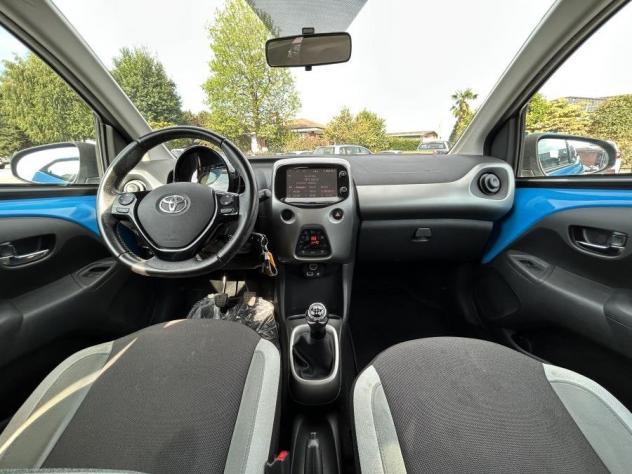 Toyota Aygo 1.0 VVT-i 69 CV 5p x-play NAVI + RETROCAMERA - Foto 7