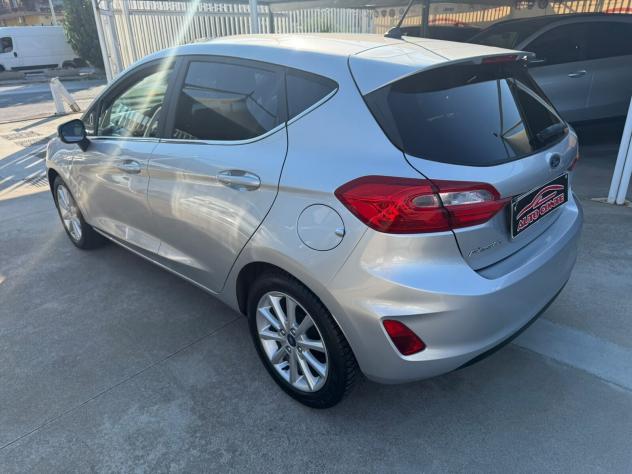 Ford Fiesta 1.1 85 CV 5 porte Titanium - Foto 6