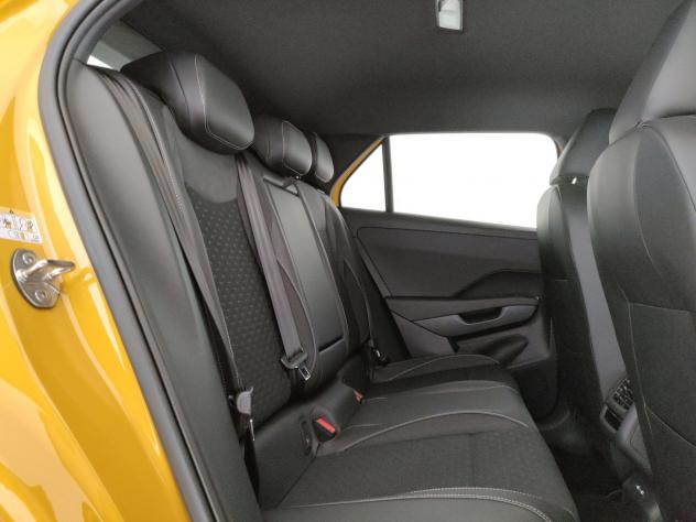 Volkswagen T-Roc 1.5 eTSI ACT 150 CV DSG R-Line - Foto 10