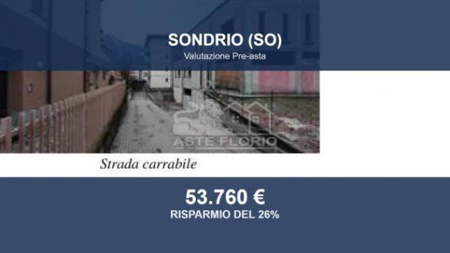 Immobile in asta di 35 m², box auto in vendita a Sondrio