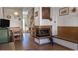 OULX TRILOCALE CON GARAGE E GIARDINO PRIVATO LIBERO DA OTTOBRE 2026 AL 15/06/27