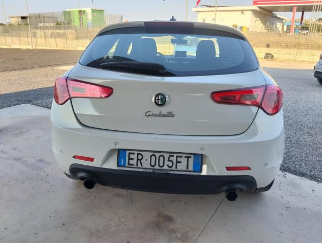 Alfa Romeo Giulietta 2.0 JTDM-2 140 CV EXCLUSIVE - Foto 9
