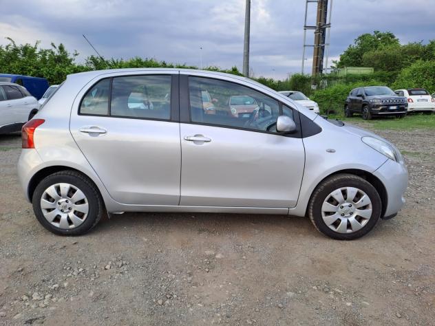 Toyota Yaris 1.0 5 porte - Garantita - Foto 4
