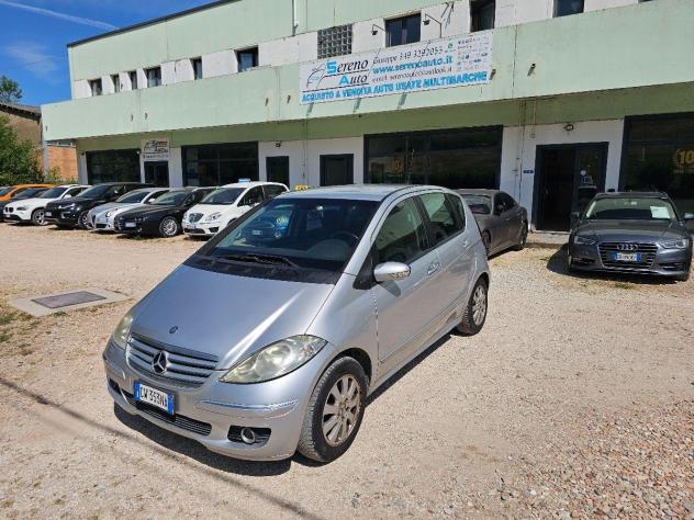 MERCEDES CLASSE A 150 BENZINA 175.000KM GARANZIA 12M OK NEO - Foto 2