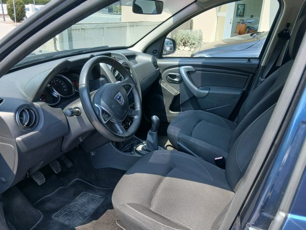 Dacia Duster 1.6 Laureate GPL prezzo finanziabile - Foto 5