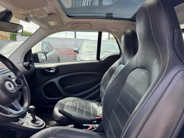 SMART ForTwo 90 cv 0.9 Turbo twinamic Automatica rif. 23775379 - Foto 10