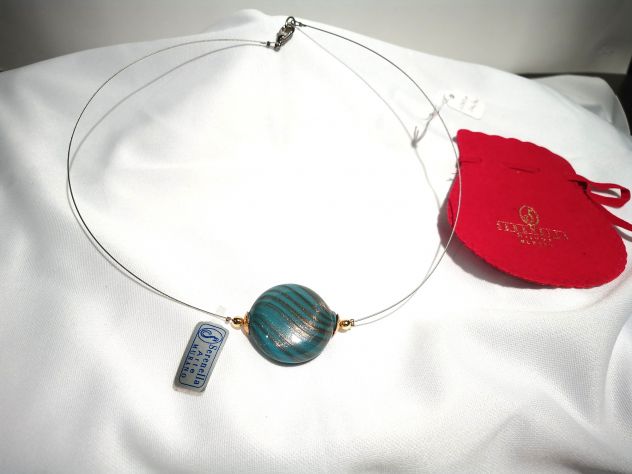 Collana ak747, filo in Acciaio con centrale in Vetro di Murano, Serenella Arte M