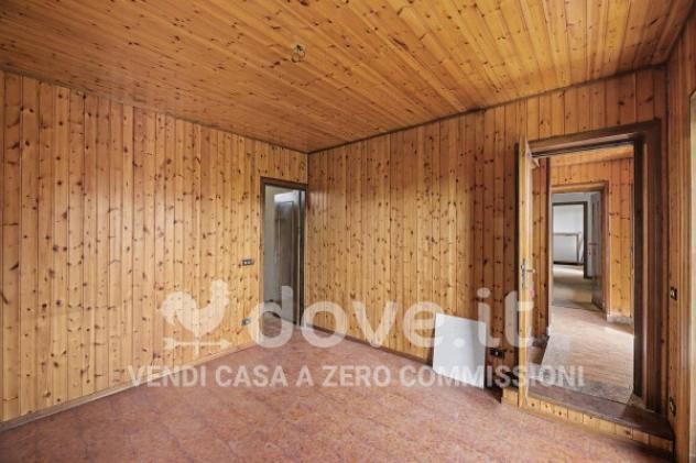 Casa indipendente di 263 m² con più di 5 locali in vendita a Divignano - Foto 17