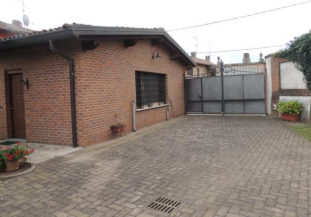 Immobile in asta di 210 m², box auto in vendita a Gambarana - Foto 9