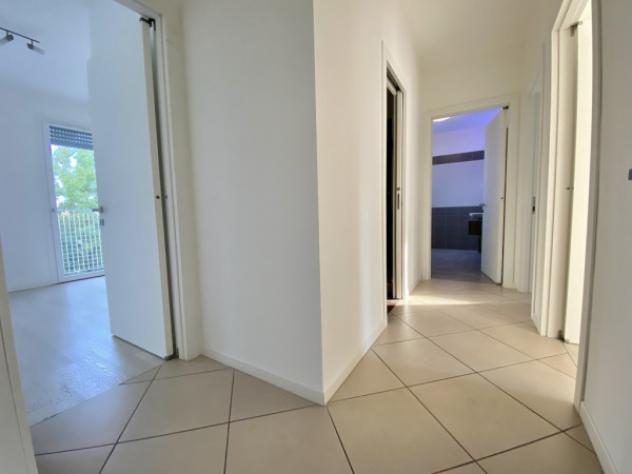 Appartamento di 130 m² con 4 locali e box auto doppio in affitto a Cadoneghe - Foto 8