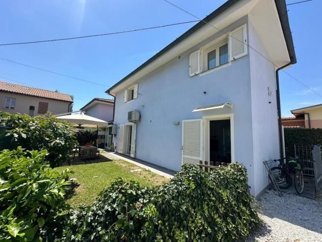 Villetta bifamiliare in affitto a San Concordio Contrada - Lucca 80 mq Rif: 1452377