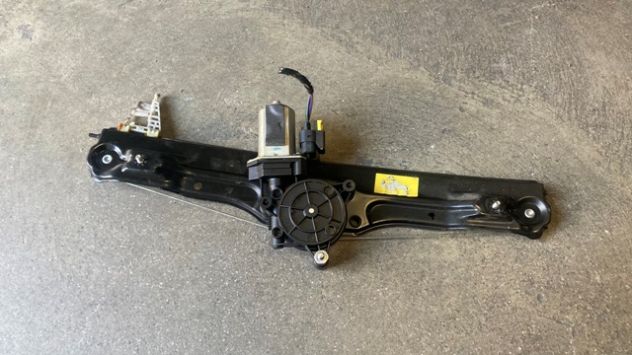 Alzacristallo anteriore DX Lancia Ypsilon del 2014 (51834742)