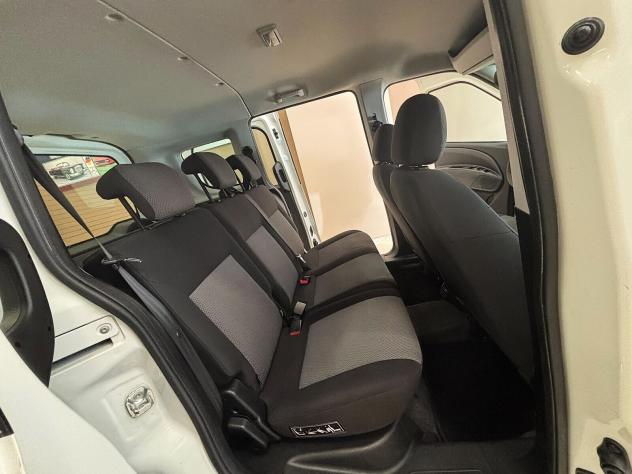 Fiat Dobl1.6 MJT N1 5p AUTOCARR - Foto 9