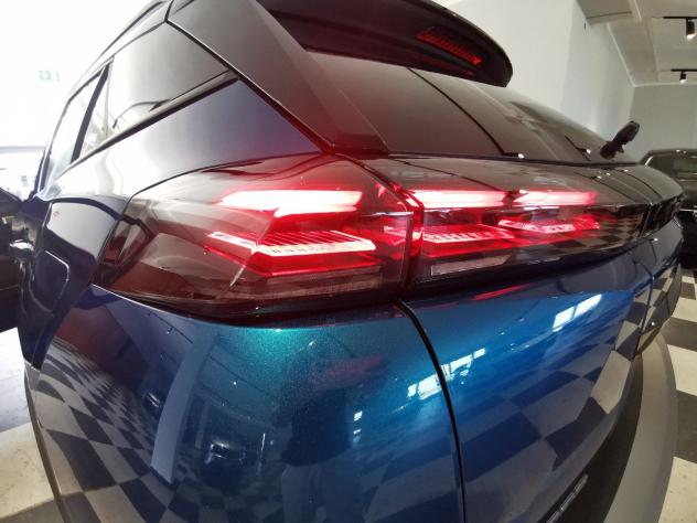 Peugeot 2008 Hybrid 145cv e-DCS6 GT Exclusive auto - Foto 9