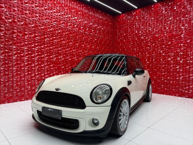Mini 1.6 Cooper D unico PROPRIETARIO OK NEOPATENTATI - Foto 4