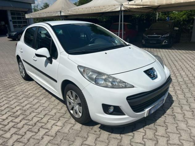 PEUGEOT 207 1.4 8V 75CV 5p. X Line rif. 22602151 - Foto 2