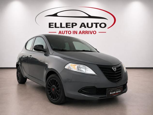 Lancia Ypsilon 1.2 69 CV 5 porte Elefantino