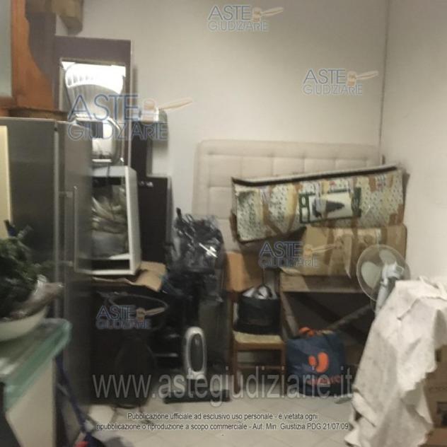 IMMOBILI-IMMOBILE RESIDENZIALE-Via Marano, 70 - Foto 8