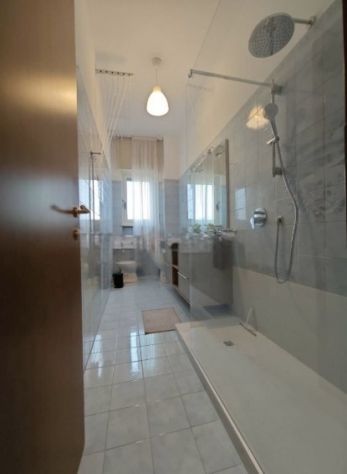 stanza singola zona Darsena-LIBERA DA SUBITO