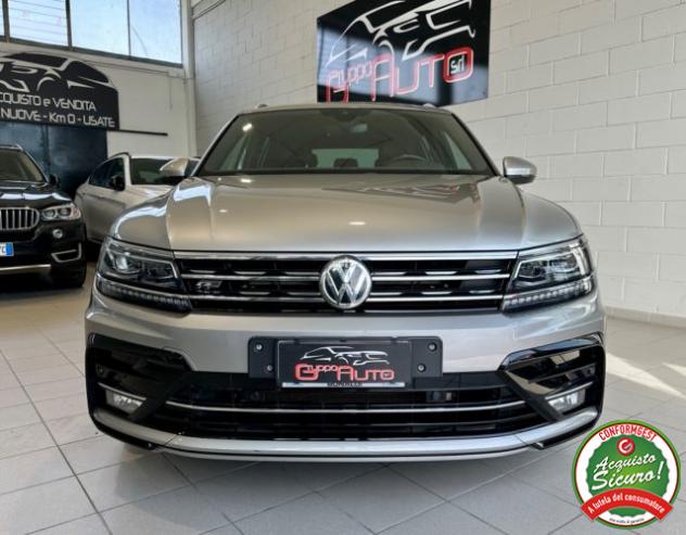 VOLKSWAGEN Tiguan 2.0 TDI 190CV SCR DSG 4MOTION BMT *R-LINE* rif. 24115346 - Foto 2