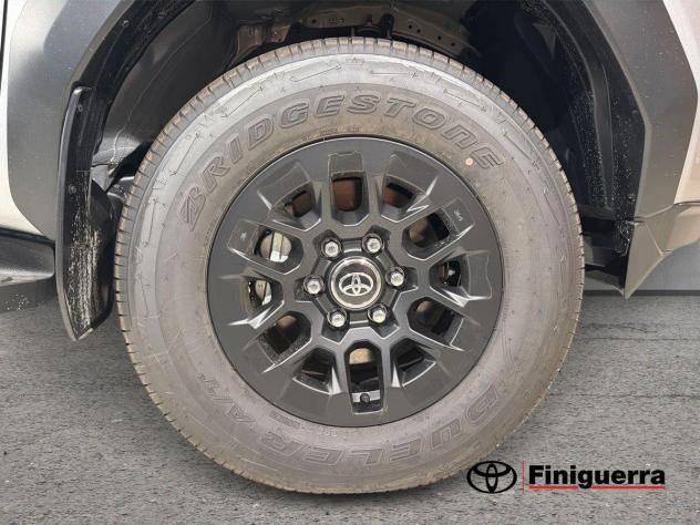Toyota Hilux 2.8 DIESEL MILD HYBRID 48V 204 CV AUTOMATICO ICON - Foto 7