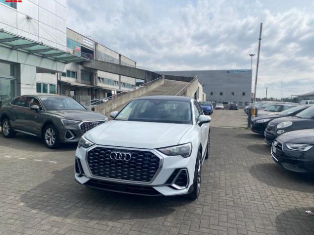 AUDI Q3 SPB 35 TFSI S tronic s line Business Plus rif. 23926894 - Foto 2