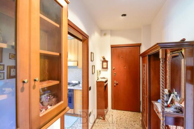 Appartamento di 89 m² con 3 locali e box auto in vendita a Giussano - Foto 3