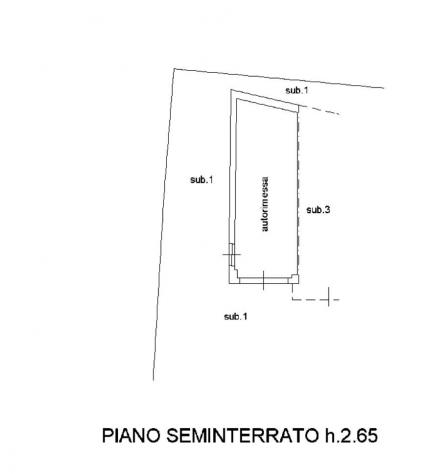 8/2025 3 BG - Appartamento al piano terzo con terreni e autorimesse - Foto 16
