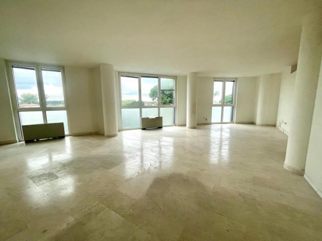 Ufficio in vendita a Massa 200 mq Rif: 1297241