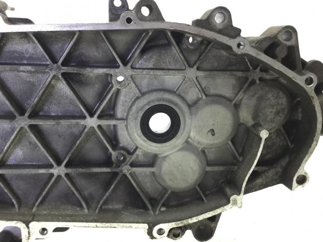 PIAGGIO MEDLEY IE ABS 150 CARTER MOTORE VUOTO MOD: MA02M 2016 2019 RP8MA0220 - Foto 5