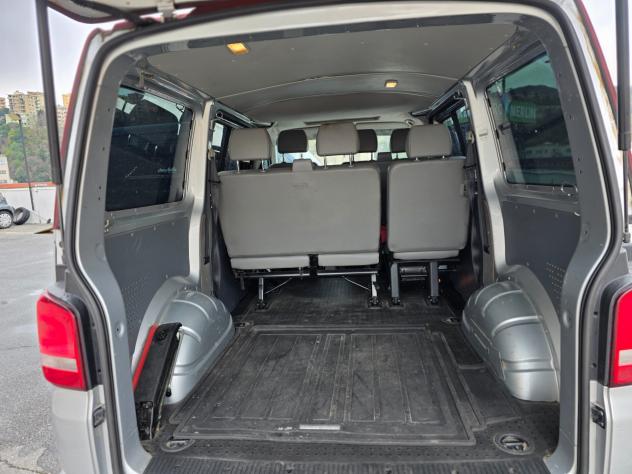 Volkswagen Transporter 2.0 TDI 102CV PL Kombi - Foto 8